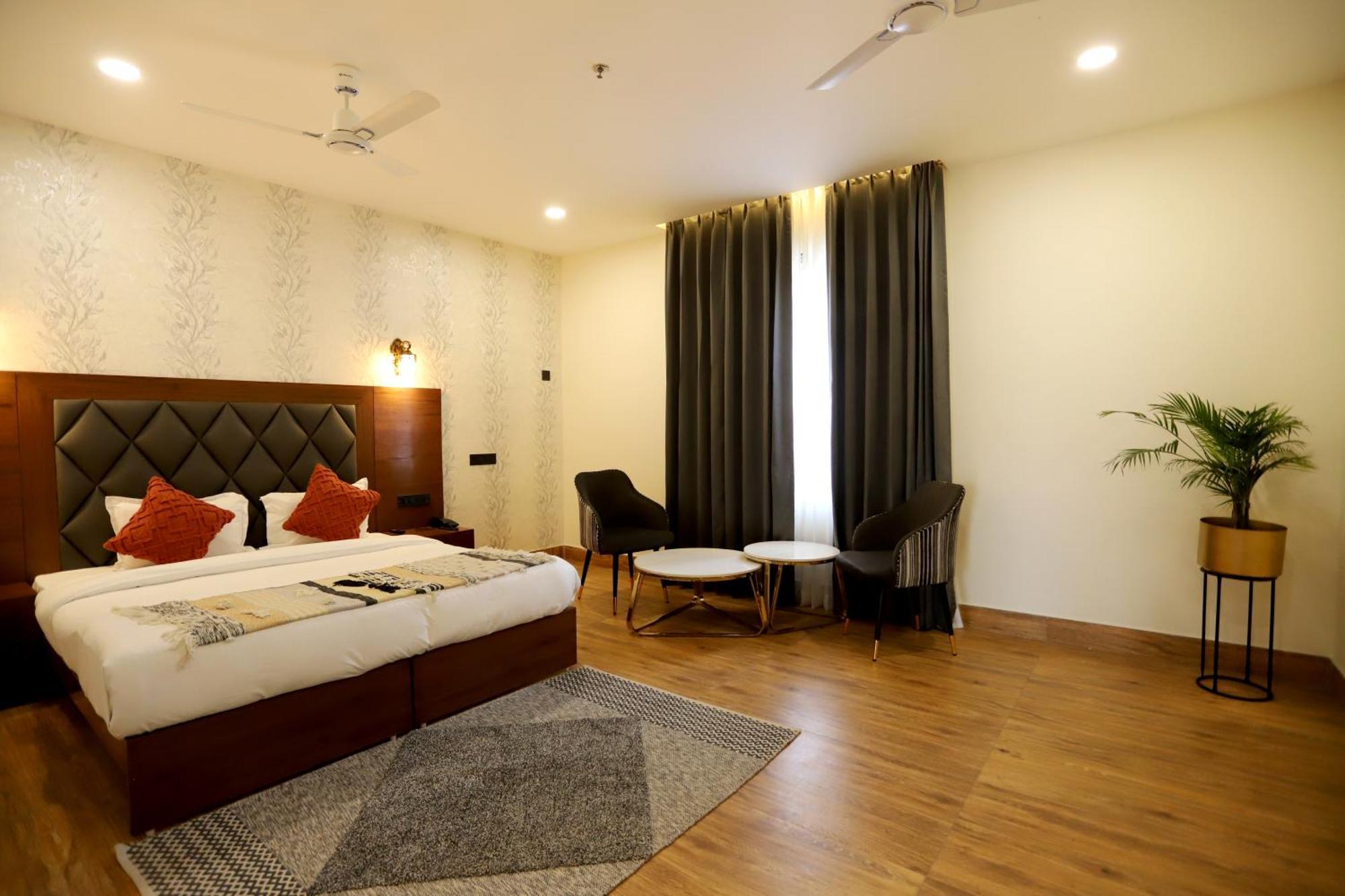 Hotel Dhingra Inn Rewāri المظهر الخارجي الصورة