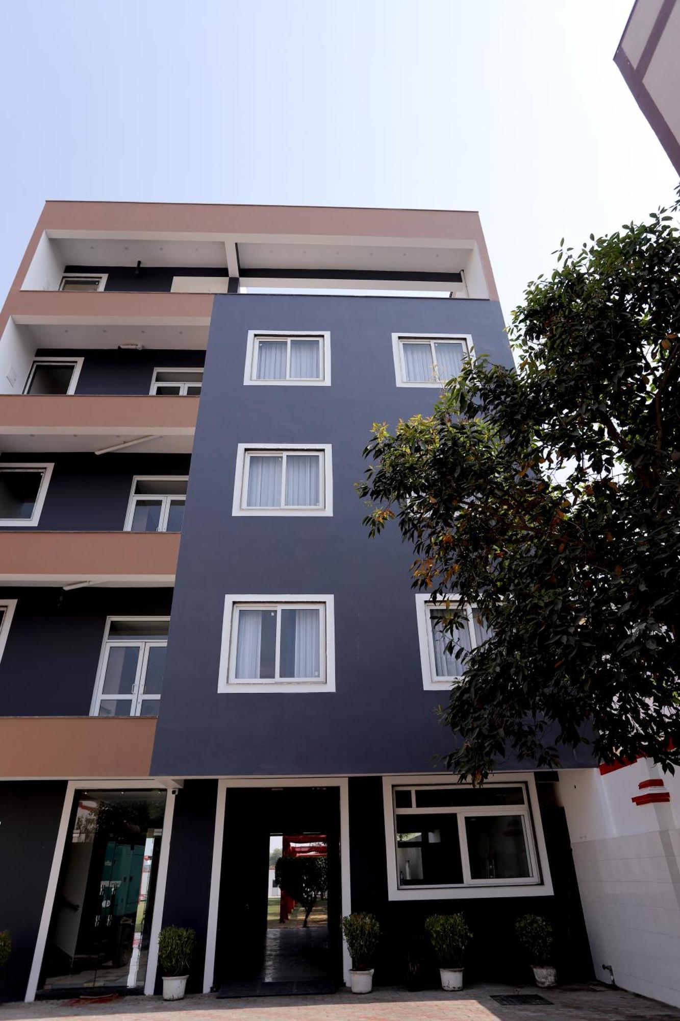 Hotel Dhingra Inn Rewāri المظهر الخارجي الصورة